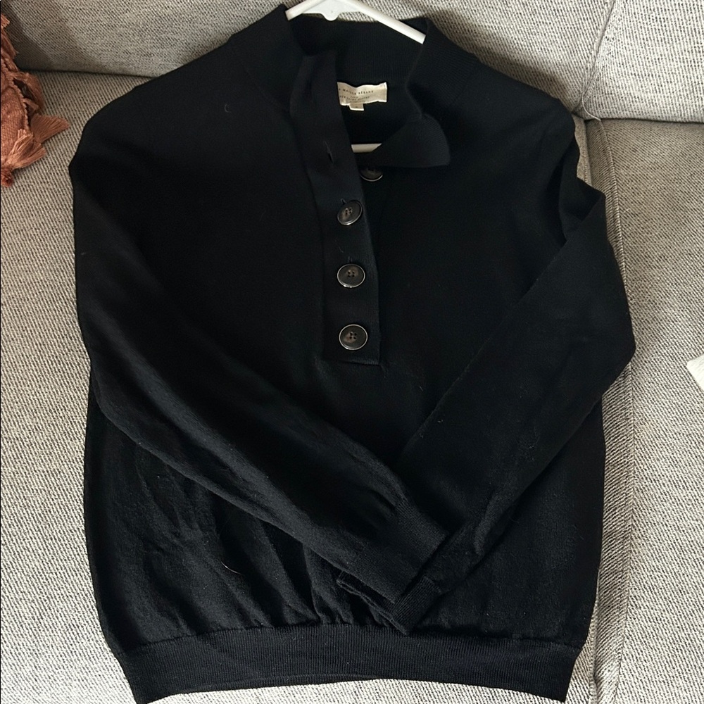 Sézane Women’s Black Sweater